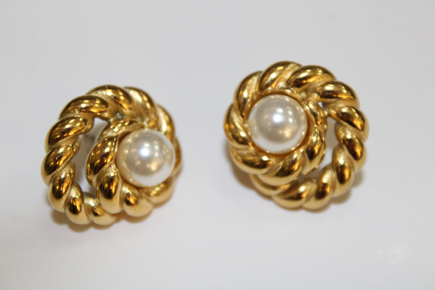 Conch studs