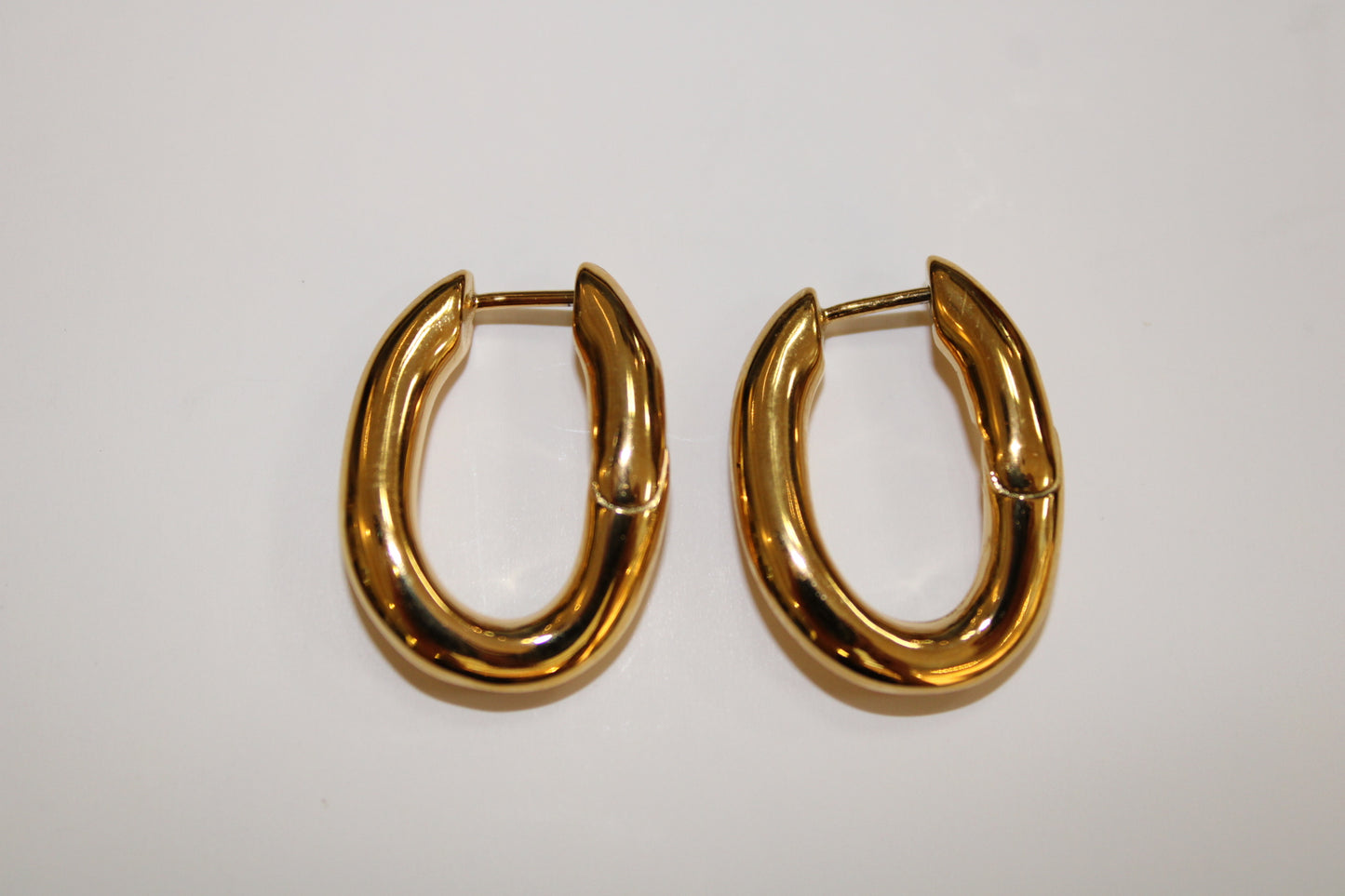 Mini gold hoops