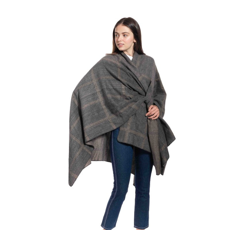 Geometric oversized sweater poncho