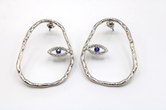 Eye to eye - Monique Fashion Accessories