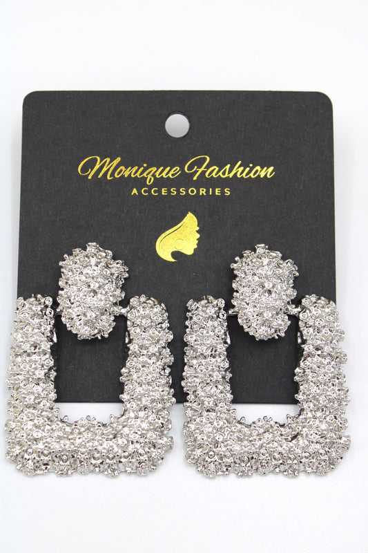 We mean business - Monique Fashion Accessories