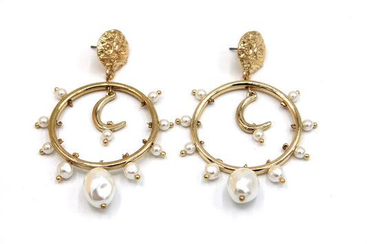 Retrograde - Monique Fashion Accessories