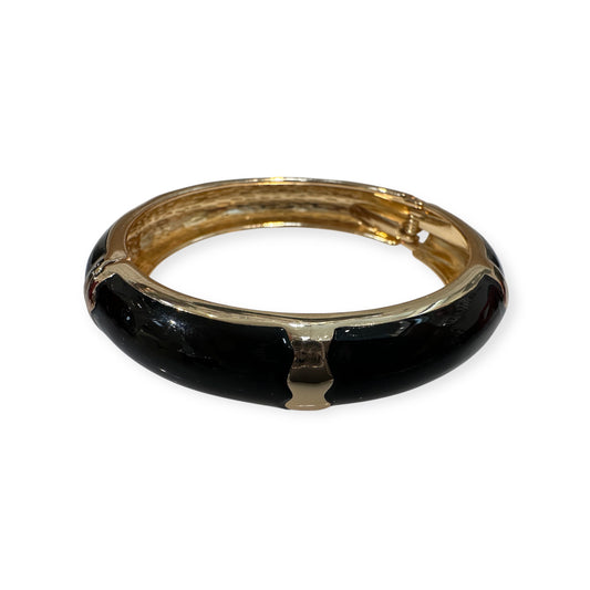 Colored hinge bangle
