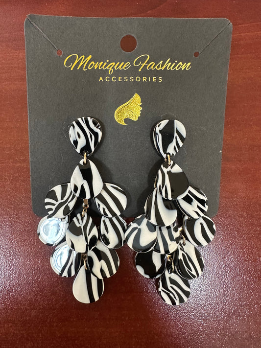 Lola earrings