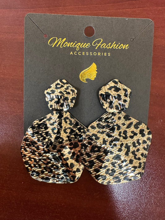 Cheetah babe
