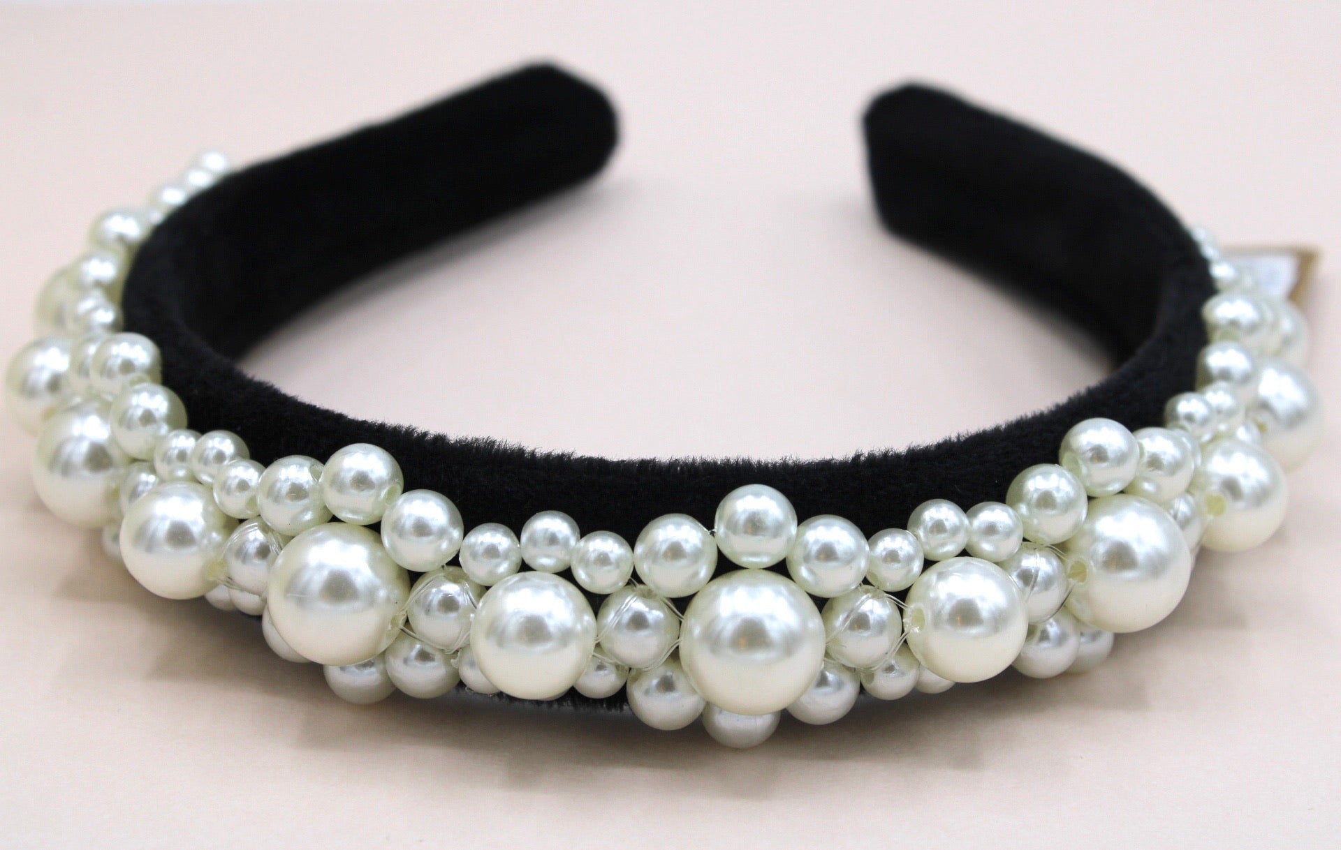 Furry pearl headband - Monique Fashion Accessories