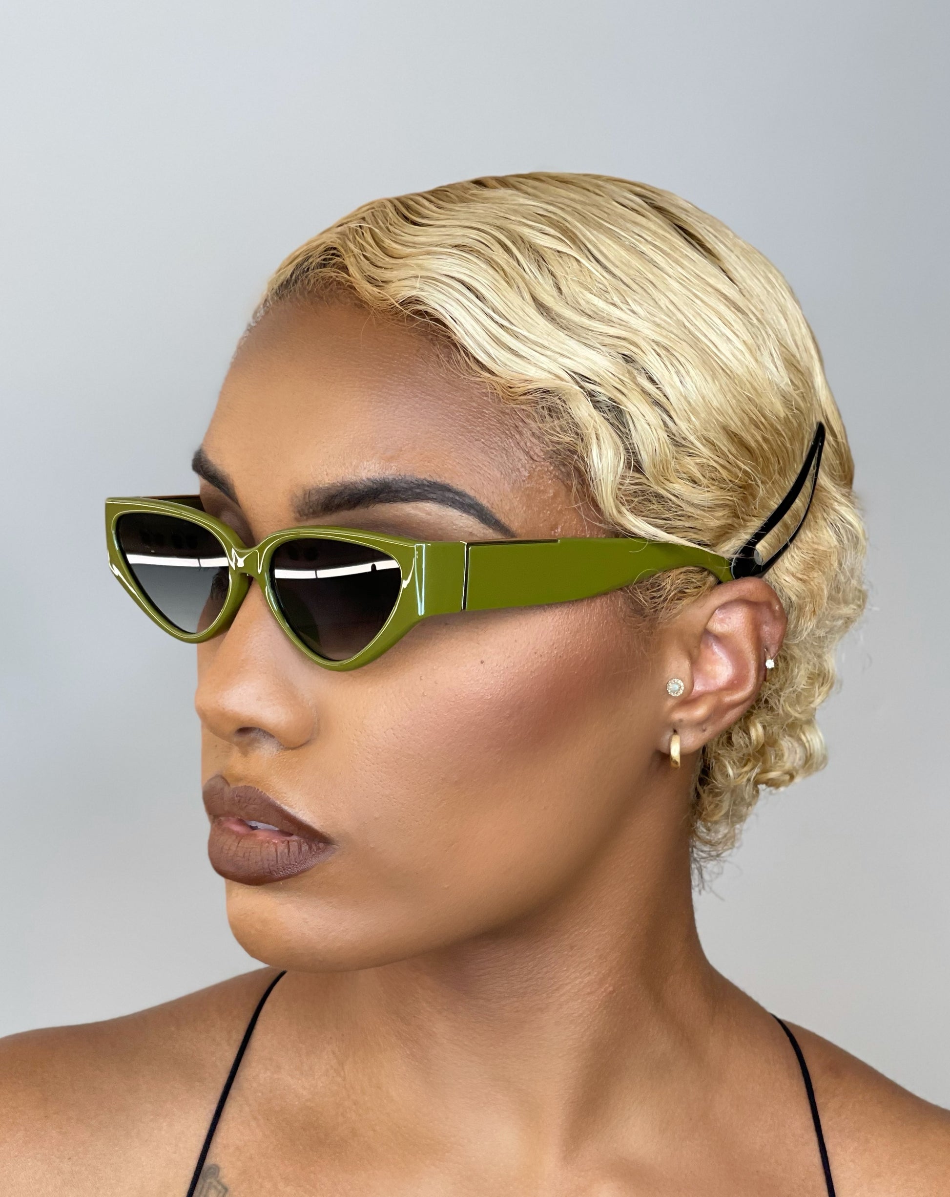 Top notch shades - Monique Fashion Accessories