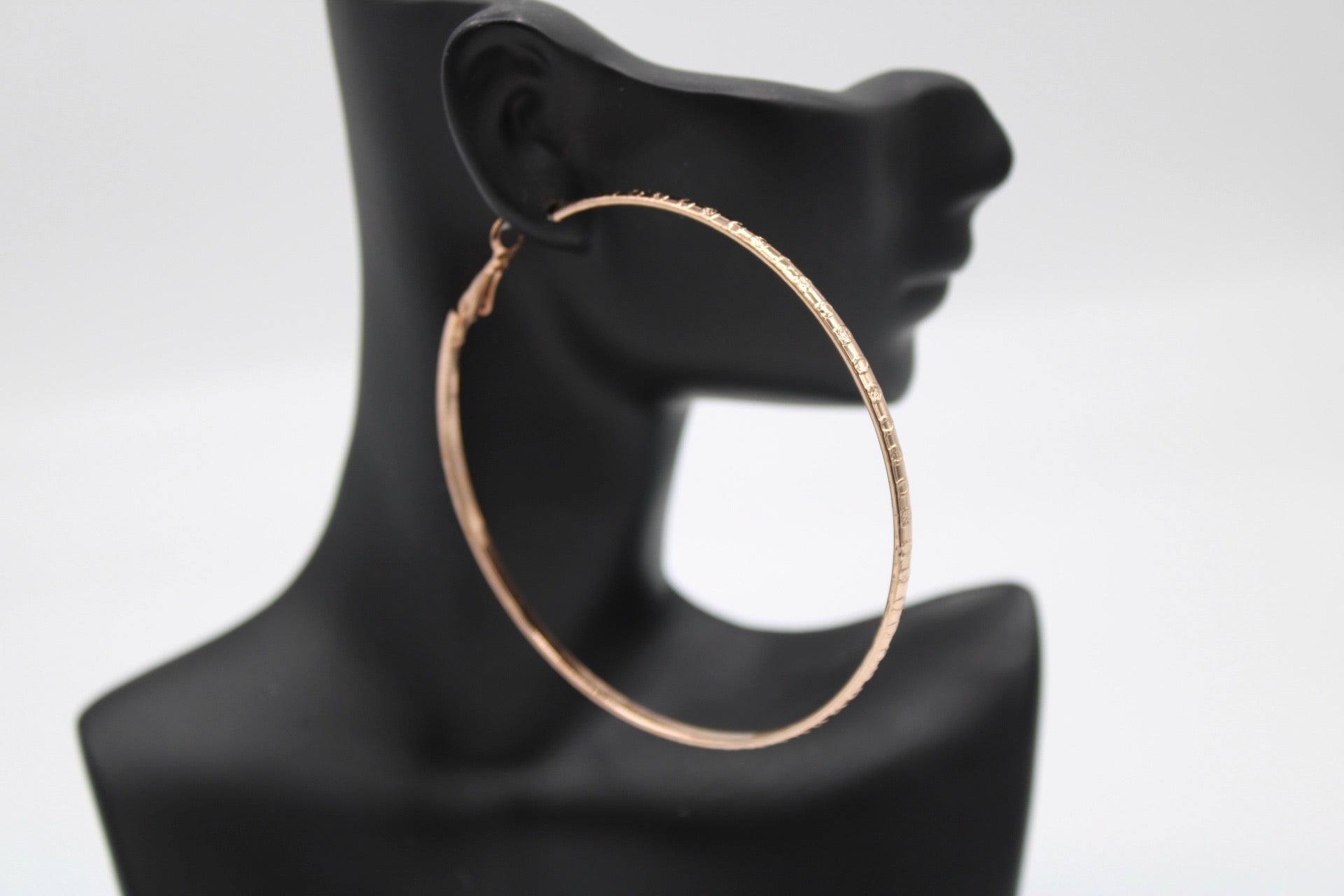 Rose gold textured hoop - Monique Fashion Accessories