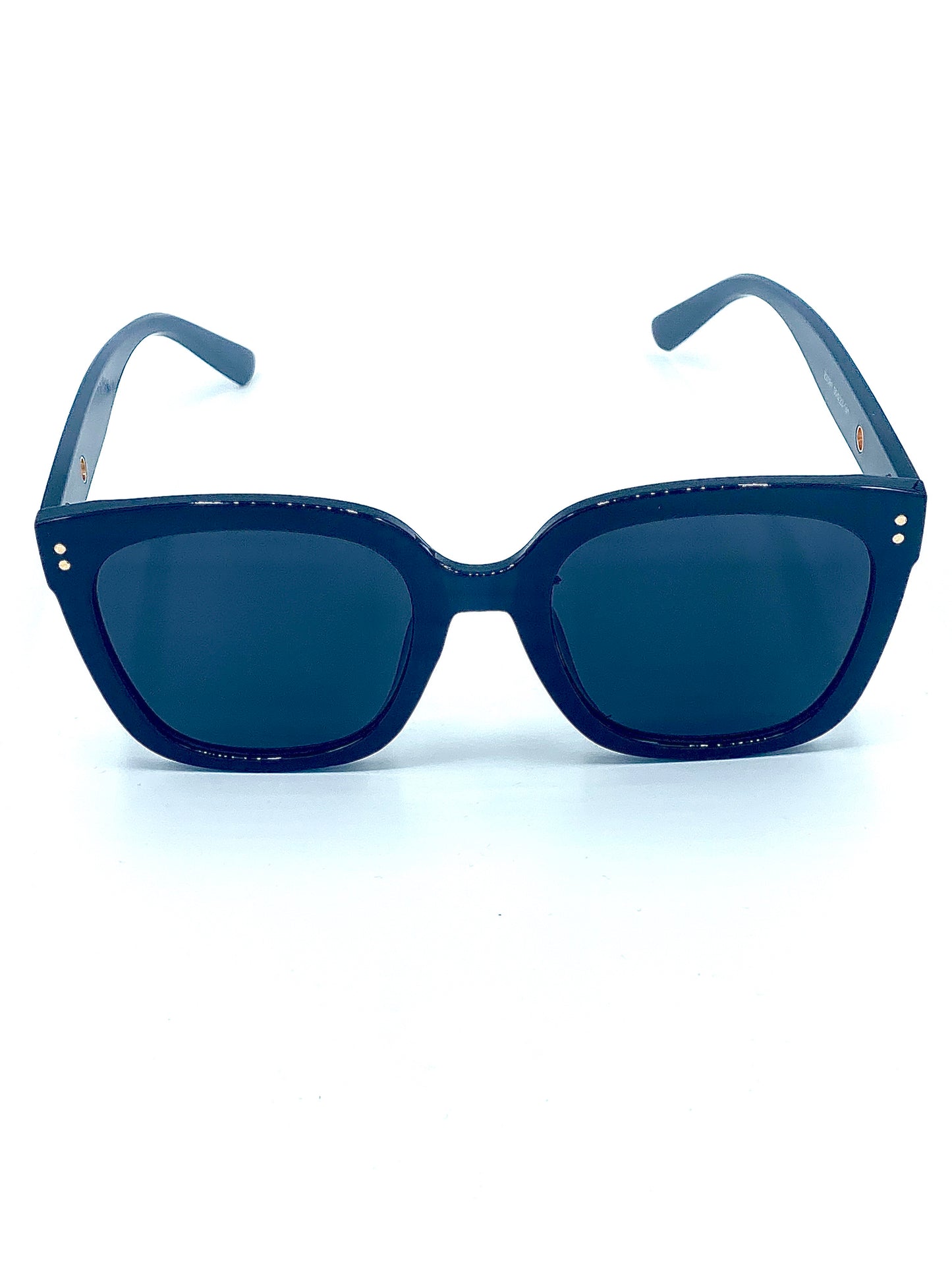 Nude sunglasses - Monique Fashion Accessories
